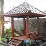 Gazebo Kayu Kelapa Taman Rumah Modern